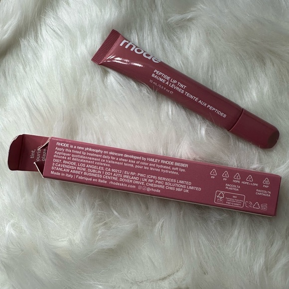Rhode Peptide Lip Tint - Salty Tan - Picture 4 of 10
